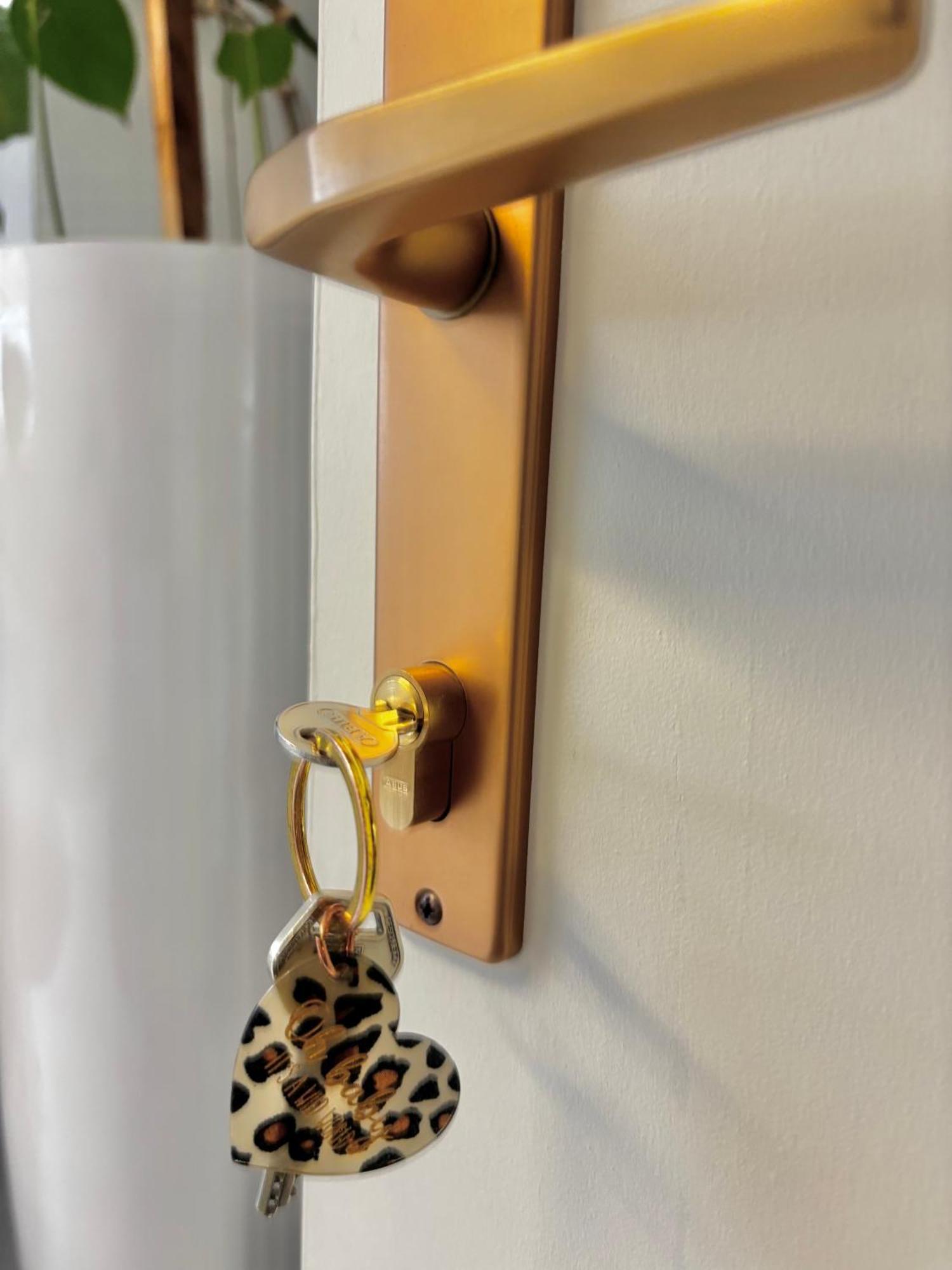 Lechtaler Alpenblick Landeck - Privatzimmer & Ferienwohnung Εξωτερικό φωτογραφία