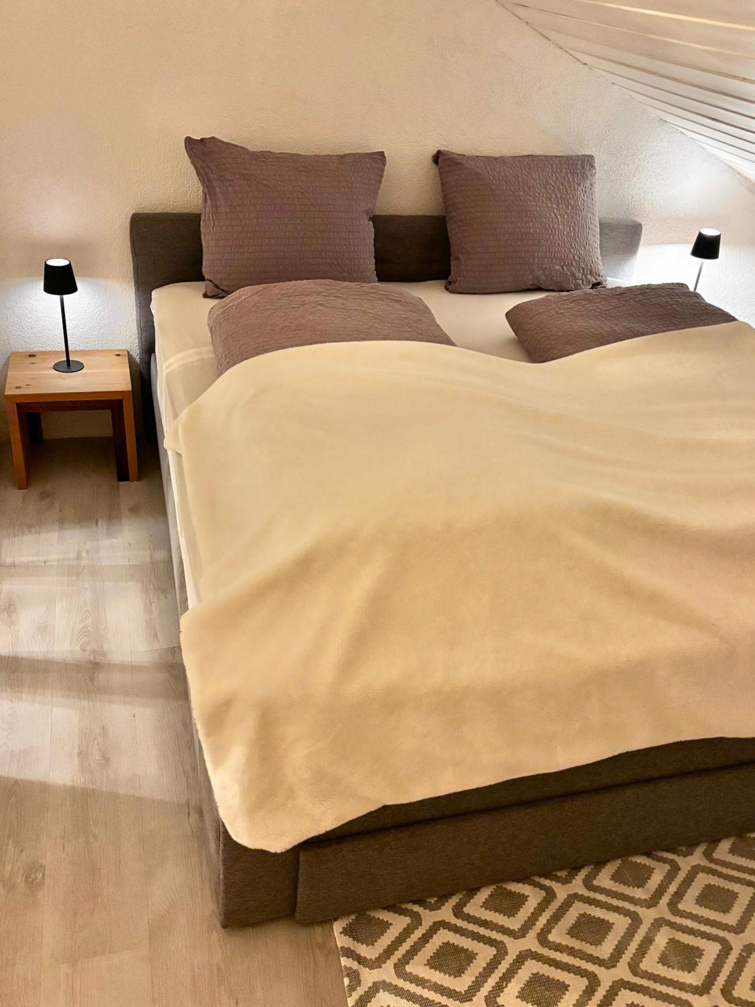 Lechtaler Alpenblick Landeck - Privatzimmer & Ferienwohnung Εξωτερικό φωτογραφία